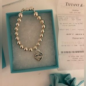 Tiffany & Co Bead bracelet with heart charm
